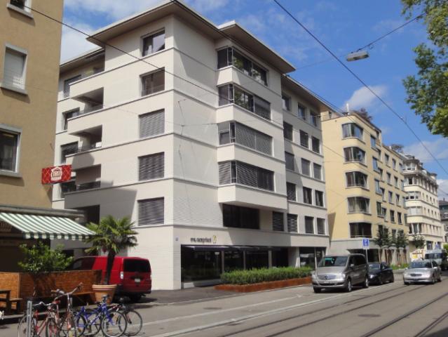 Grosszügige Wohnung im Herzen von Zürich Seefeld!