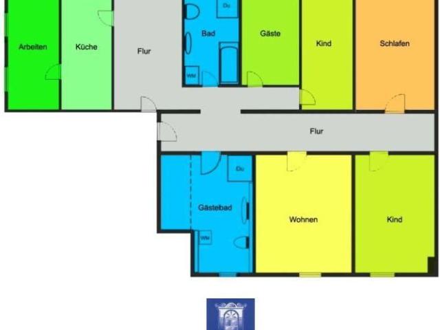 Großzügige Wohnung in einem Drei Seiten Hof in Arnsdorf!