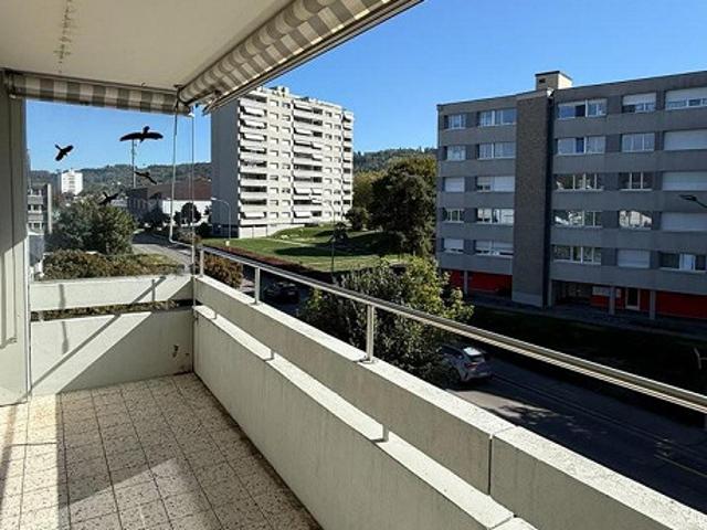 Grosszügige Wohnung in Port
