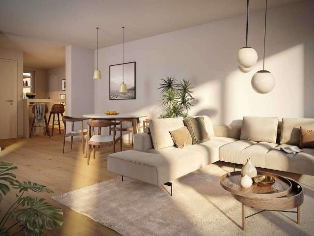 Großzügige Wohnung Salò Ein Paradies auf 3 Zimmern, Balkon, TG verfügbar 1. 4. OG