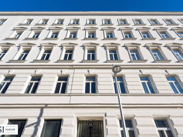 Großzügige Altbauwohnung mit außergewöhnlichem Potenzial