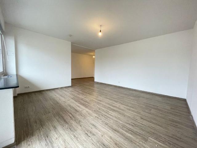 großzügige Balkonwohnung*offene Küche*modernisiert