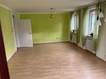 Großzügige barrierefreie 4,5 Zimmer Wohnung im Herzen Türkheims