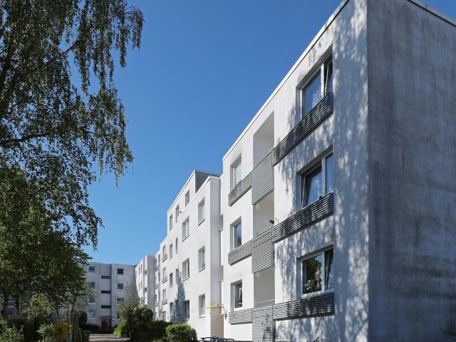 Großzügige Dachgeschosswohnung mit Aufzug / DG links