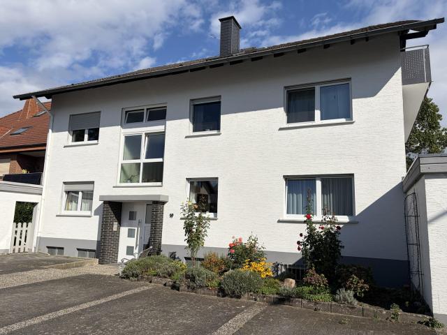 Lichtdurchflutete Wohnung in Paderborn Elsen – Mit XXL Sonnenbalkon zum Entspannen!
