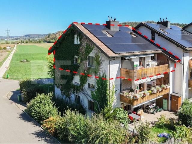 Grosszügige Dachmaisonette Wohnung am Bauzonenrand