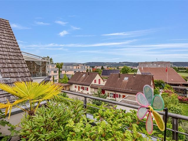 Grosszügige Dachmaisonette im Baurecht