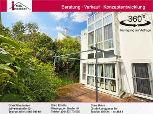 Großzügige Doppelhaushälfte mit viel Platz und schönem Garten in ruhiger Lage von Kiedrich