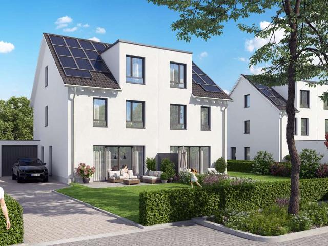 Großzügige Doppelhaushälfte mit sonnigem Garten und Keller zum Kauf