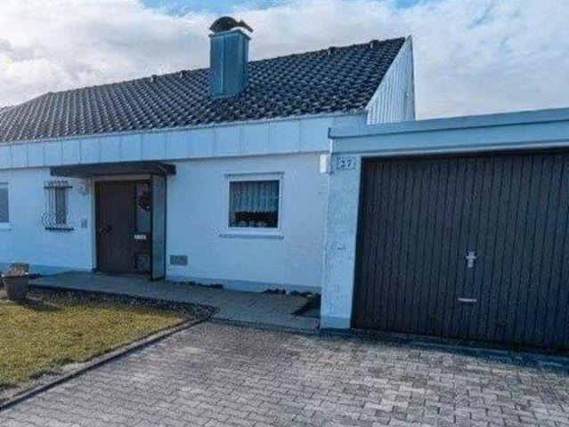 Grosszügige Doppelhaushälfte am Käppelesberg 89155 Erbach