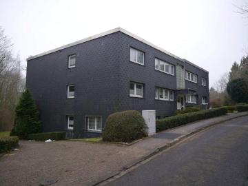 Goetheplatz, Mülheim - Balkon, Parkplatz