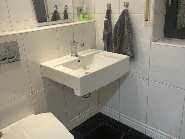 Großzügige Eigentumswohnung EG u.Souterrain im 2 Familienhaus