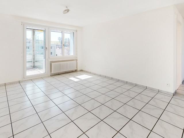 Grosszügige Erdgeschosswohnung mit Gartenzugang sucht Sie