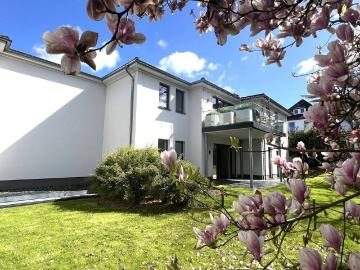 Großzügige Erdgeschosswohnung mit Terrasse, Tiefgarage und Aufzug im Stadtgartenviertel Hagen