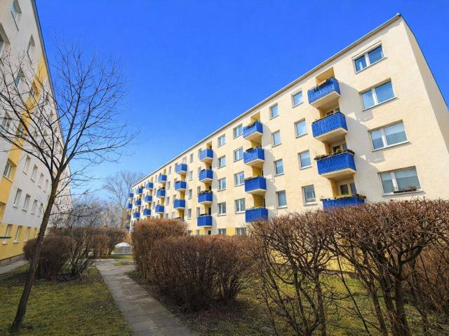 Großzügige Familienwohnung mit Balkon und getrennt begehbaren Schlafzimmern! 4.Stock mit Lift!