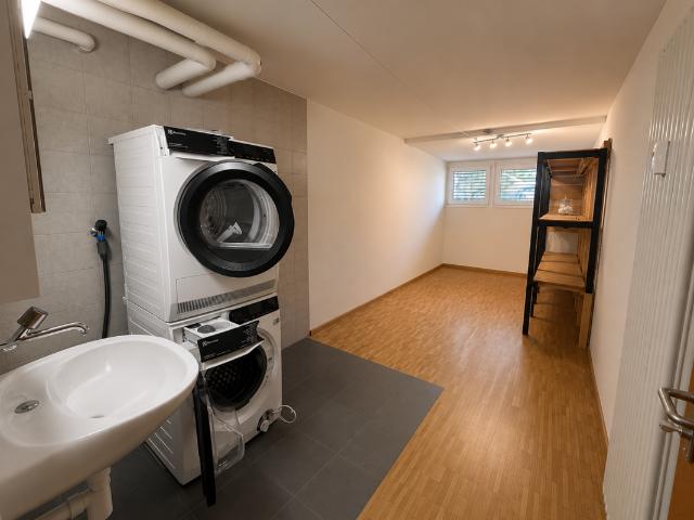 Grosszügige Familienwohnung mit Gartensitzplatz
