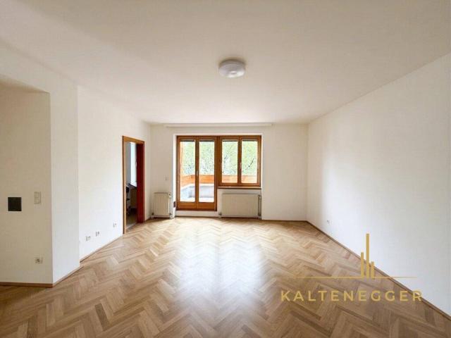 Großzügige Familienwohnung mit zwei Terrassen & Weitblick