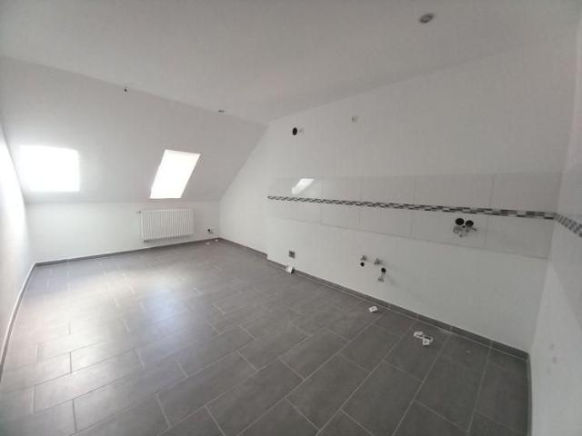 großzügige, frisch sanierte 5 Zimmer Wohnung am Markt, Werdau