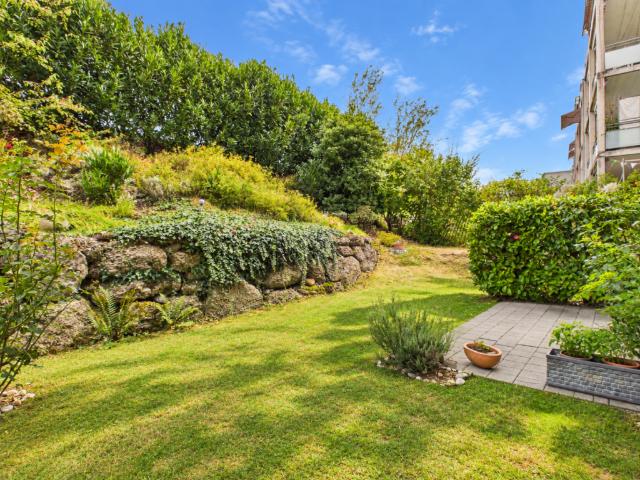 GROSSZÜGIGE GARTENWOHNUNG MIT VIEL PRIVATSPHÄRE