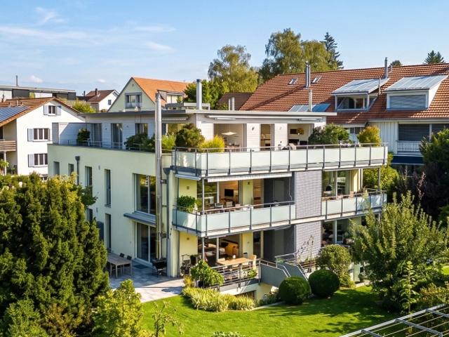 GROSSZÜGIGE GARTENWOHNUNG AN BELIEBTER LAGE IN MURI