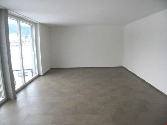Grosszügige, helle 4.5 Zimmerwohnung