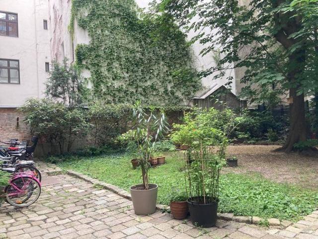 Großzügige, helle 124m2 Altbauwohnung letzter Liftstock Nähe Augarten!