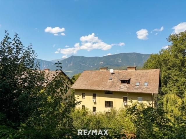 Großzügige helle 3 Zi DG Wohnung mit Garten in Gloggnitz ideal für Ruhesuchende!