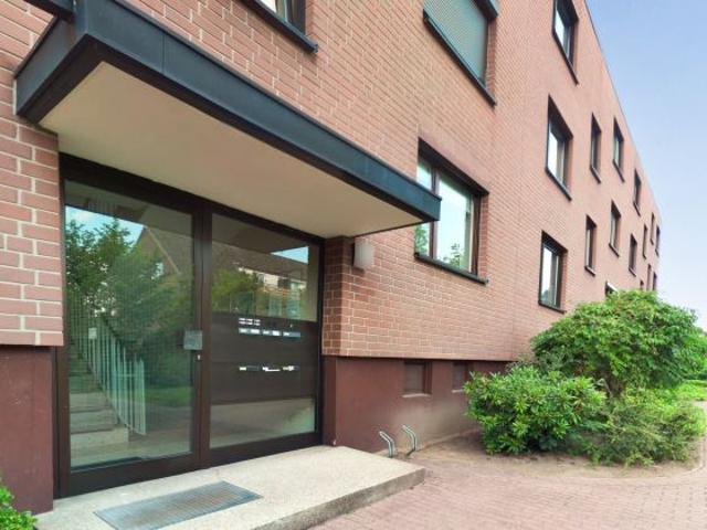 Großzügige, helle 3 Zimmer Wohnung mit Westbalkon und Tiefgarage