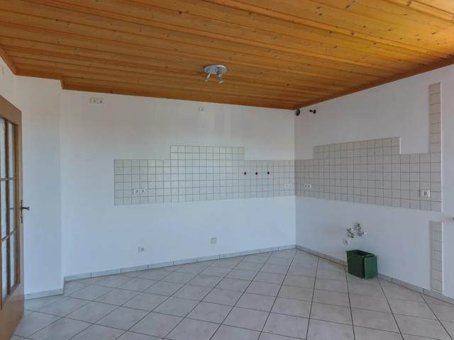 Großzügige, helle 3 Zimmer Wohnung im Grünen!