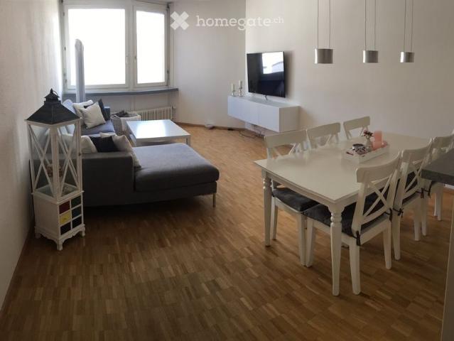 Grosszügige & helle 3 Zimmer Duplexwohnung mit Lift – ruhig wohnen, zentral leben
