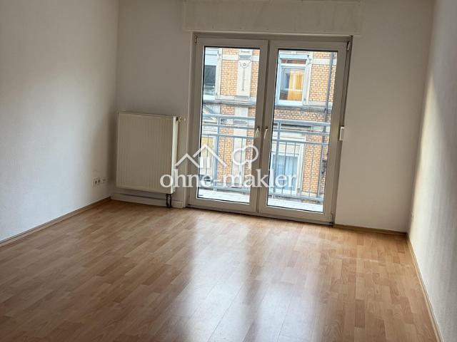 Großzügige, helle 3 Zimmerwohnung in Südstadt