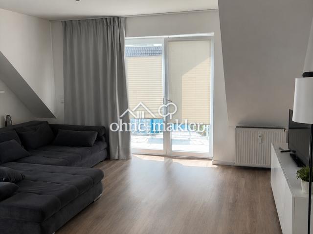 Großzügige, helle 3 Zimmerwohnung zum 01.10 oder 01.11