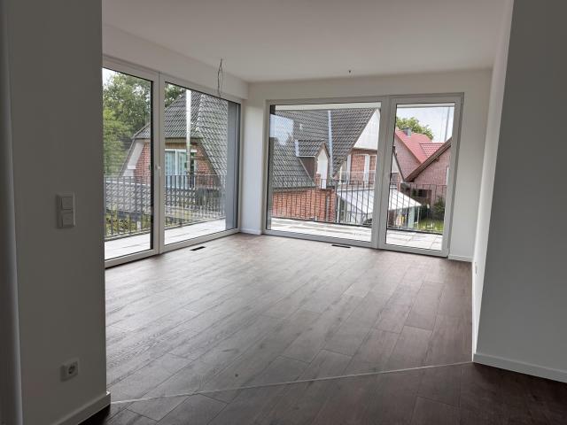 Großzügige helle Neubauwohnung im 1.OG eines Zweiparteienhaus in Verl
