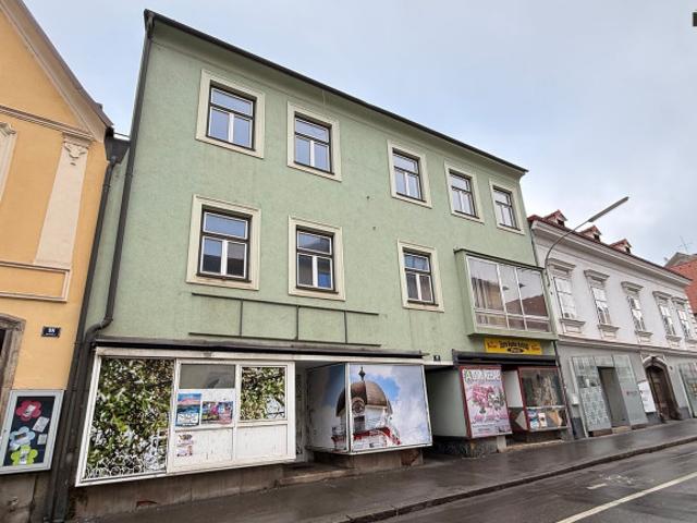 Großzügige Innenstadtliegenschaft mit Ausbaupotential im Herzen von + Leoben