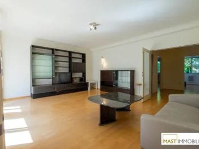 Großzügige, komplett möblierte 4 Zimmer Wohnung mit Loggia in Wien Donaustadt ab sofort verfügbar 1.590, EUR inkl. HZ/WW