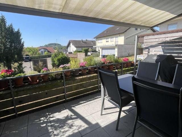 Großzügige, lichtdurchflutete charmante Maisonette Wohnung in Beilstein