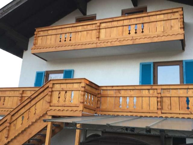 Großzügige Maisonette Altbauwohnung mit großzügigem Balkon in bester Lage von Chieming