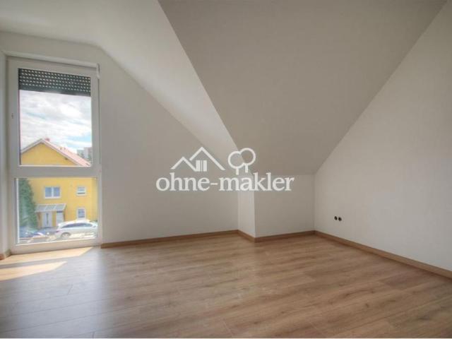 Großzügige Maisonette Wohnung im Niedrigenergiehaus mit Blick ins Grüne