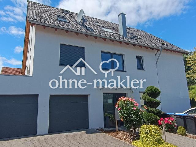 Großzügige Maisonette Wohnung im Niedrigenergiehaus mit Blick ins Grüne