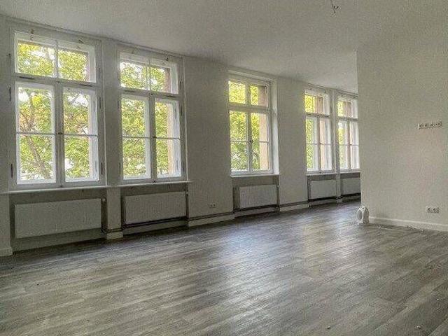 Großzügige Maisonette Wohnung in historischem Haus Erstbezug
