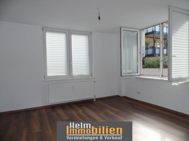 Großzügige Maisonette Wohnung sofort frei