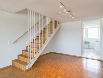 Grosszügige Maisonettewohnung befristet bis 30.09.2027