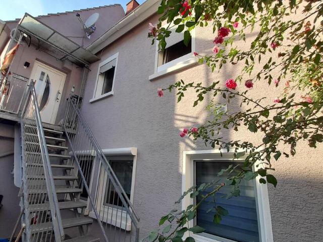 Großzügige Maisonettewohnung mit Garten, Garage und viel Raum für Ihre Ideen