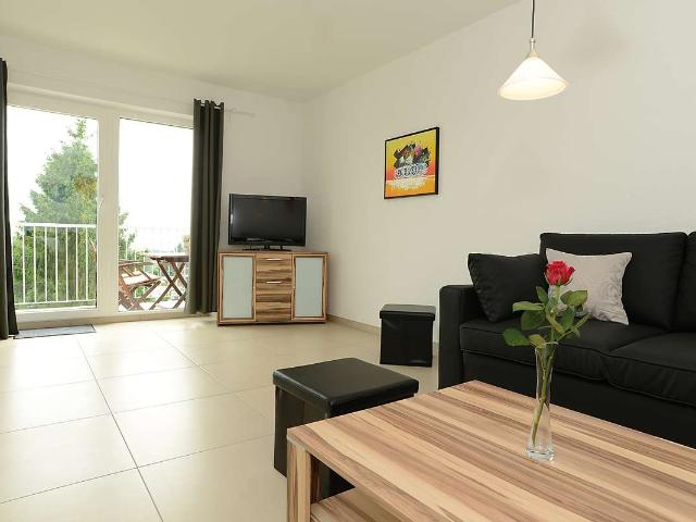 Großzügige Maisonettewohnung mit Küche und top Ausblick