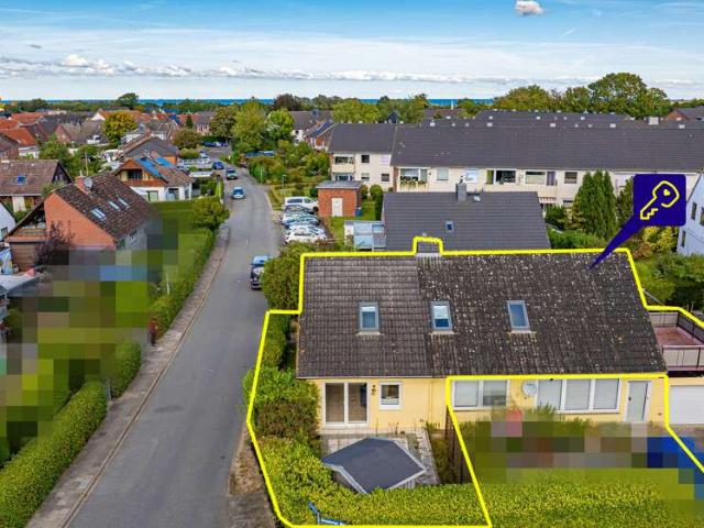 Großzügige Maisonettewohnung mit Terrasse, Dachterrasse, Garage und Stellplatz im Ostseebad Laboe
