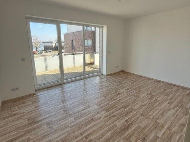 Großzügige moderne 3 Raum Wohnung mit Blick zur Goitzsche