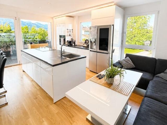 Großzügige, neuwertige & familienfreundliche 4 Zimmerwohnung in guter Lage in Dornbirn zum Verkauf!