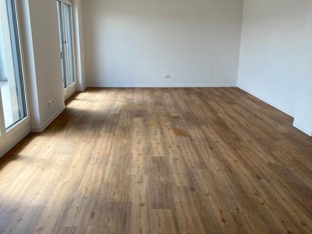 Großzügige Neubauwohnung in grüner Lage!