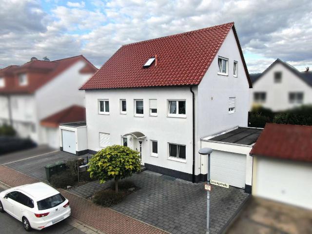 Großzügige Premium Maisonette Wohnung Provisionsfrei von Privat