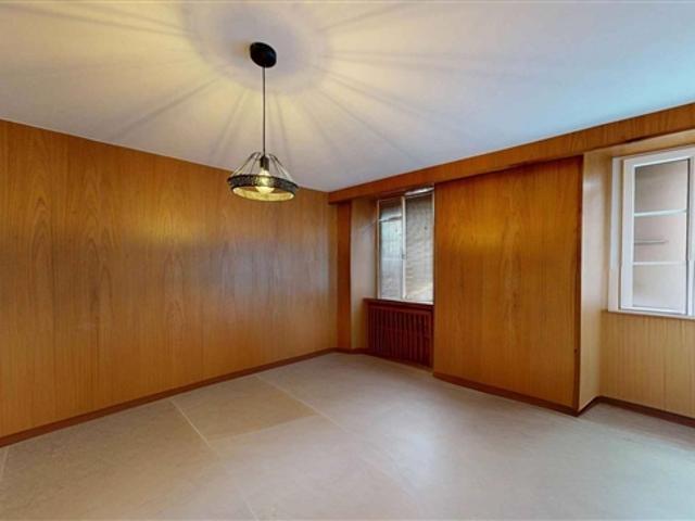 Großzügige renovierte 4,5 Zimmer Wohnung – Prestige garantiert